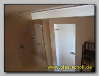 1flgl. Pendeltürdusche mit Pontere 8404 (schmale Anschraublasche)