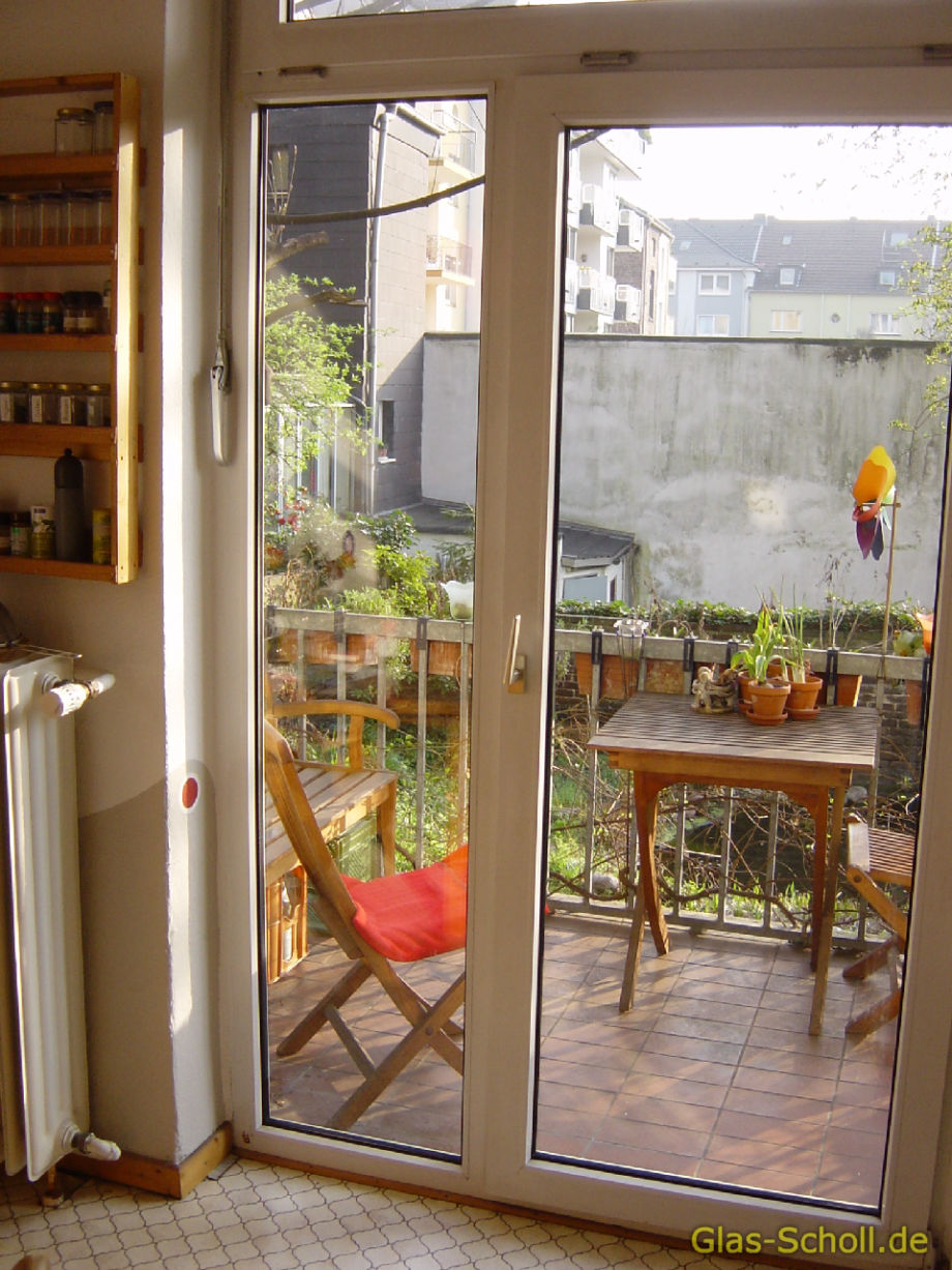nachträglicher Katzenklappen Einbau in Isolierglas, Fenster, Türen, Balkonanlagen, Tierklappen, Hundeklappen von Glas Scholl