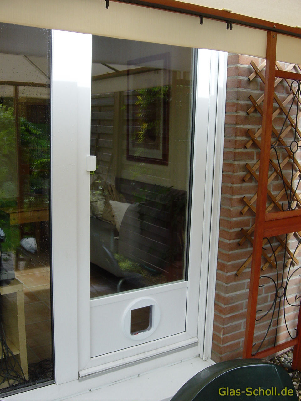 nachträglicher Katzenklappen Einbau in Isolierglas, Fenster, Türen, Balkonanlagen, Tierklappen, Hundeklappen von Glas Scholl