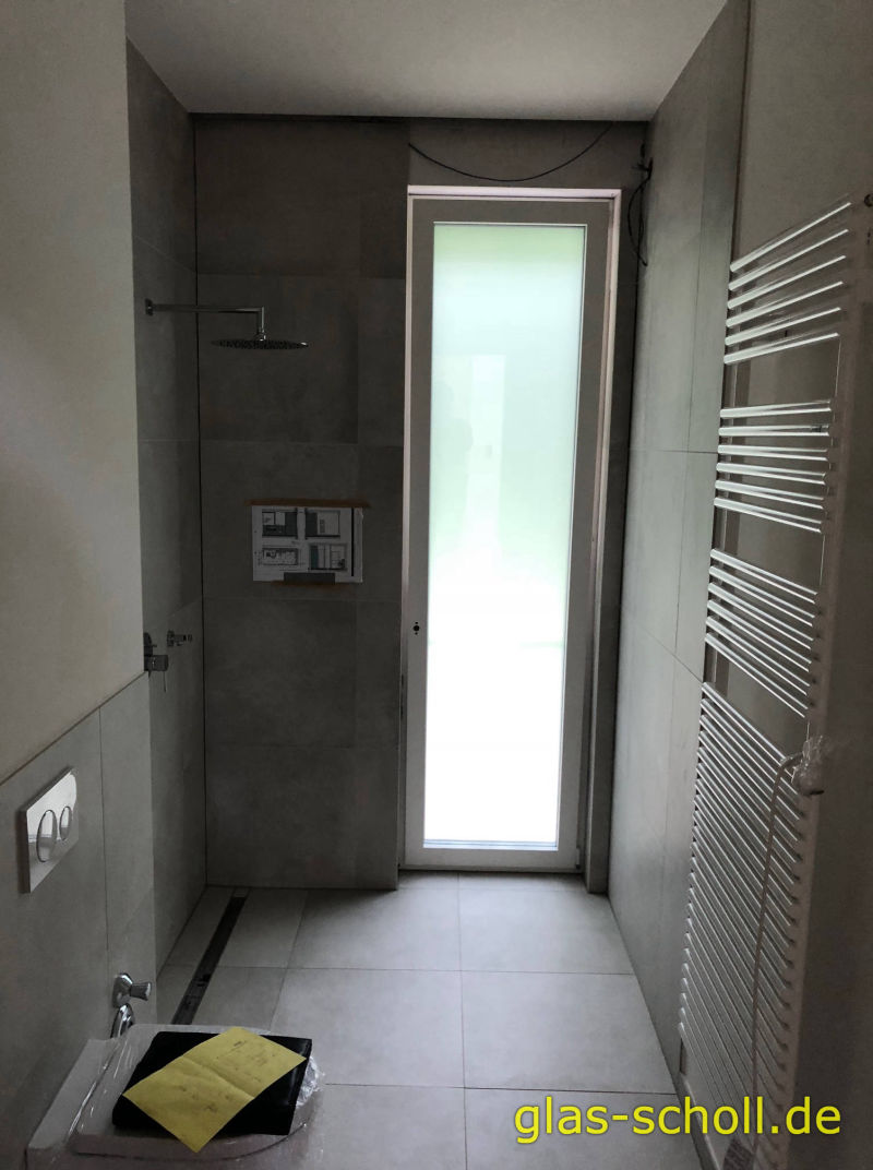 Aquant40 Ganzglas-Schiebetürdusche von Glas Scholl