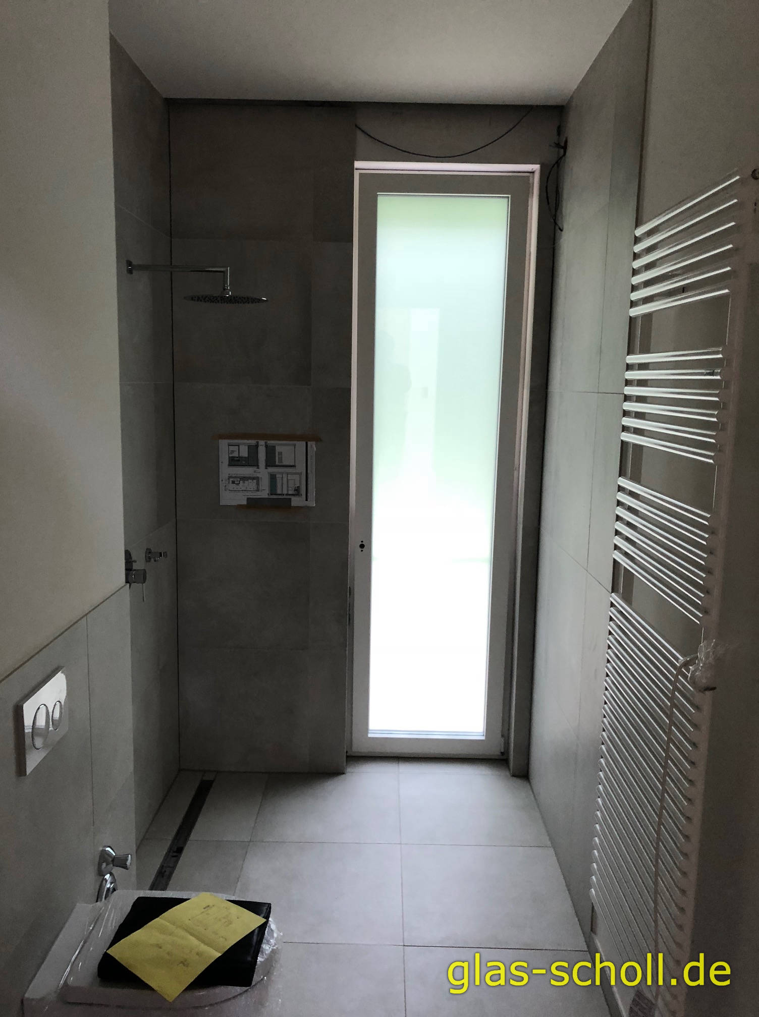 Aquant40 Ganzglas-Schiebetürdusche von Glas Scholl