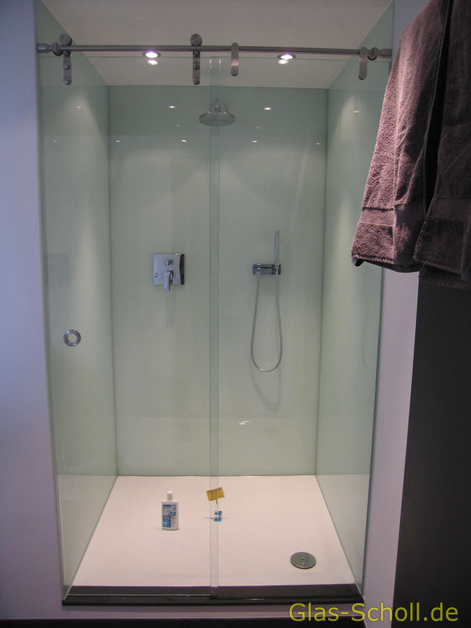 Glasschiebetürdusche von Glas Scholl