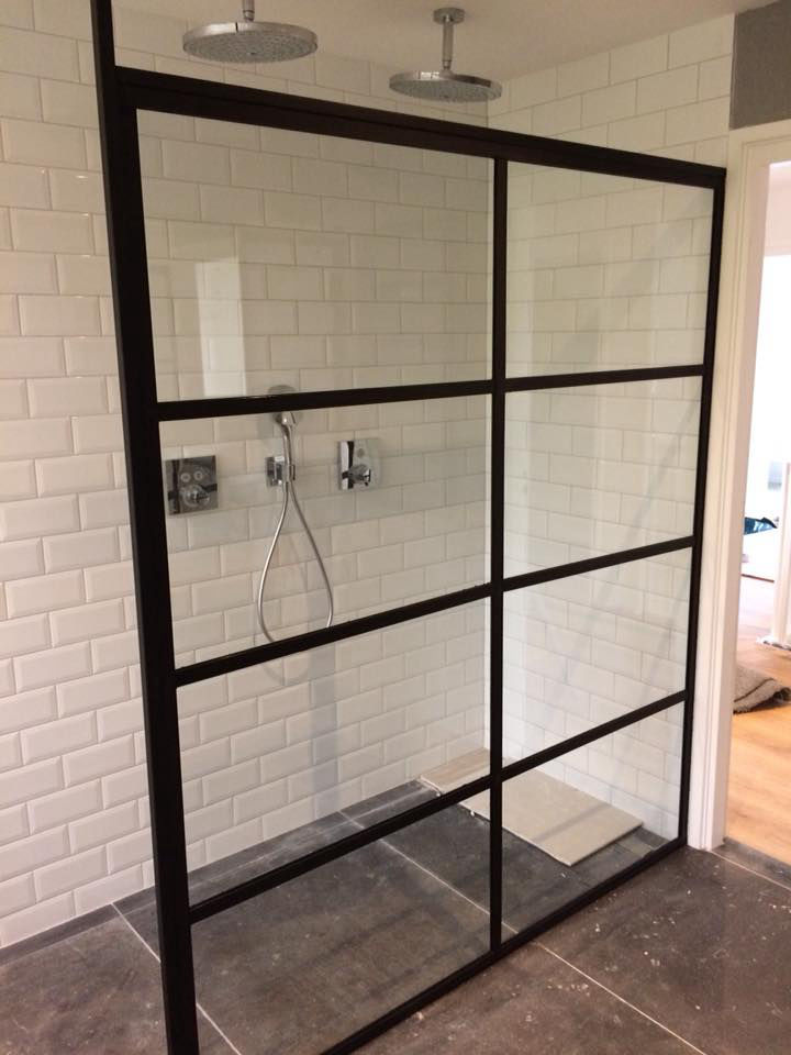 Industrial Style-Glasdusche - Duschen im schwarzen Stahl Look von Glas Scholl.de