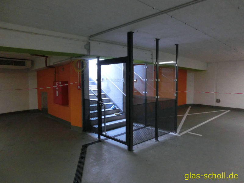 Tiefgaragen Zugangskontrolle - Parkgaragen-Einhausung von Glas Scholl