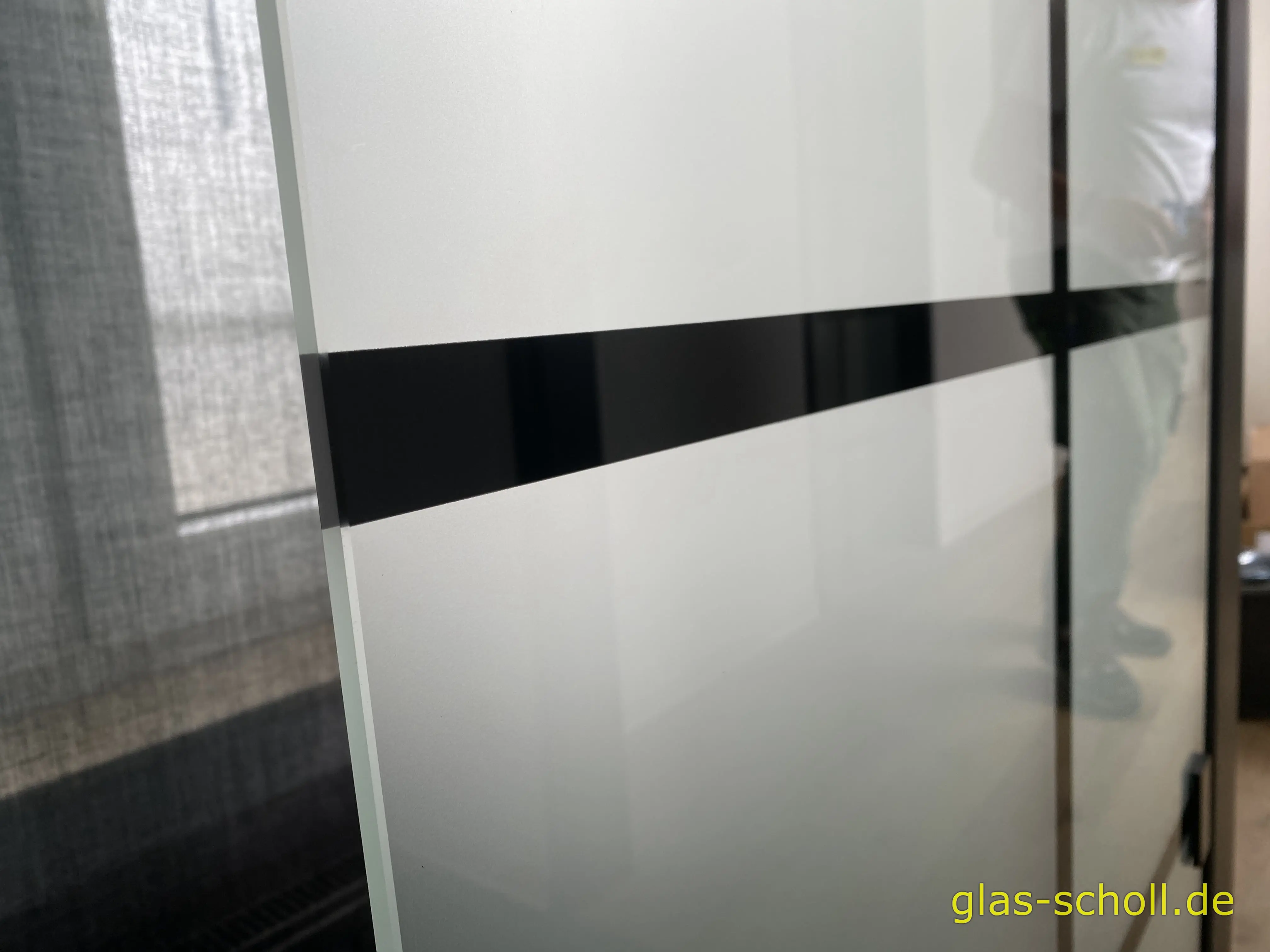 Umbau von Holz auf Industrial-Style Ganzglastüren von www.Glas-Scholl.de