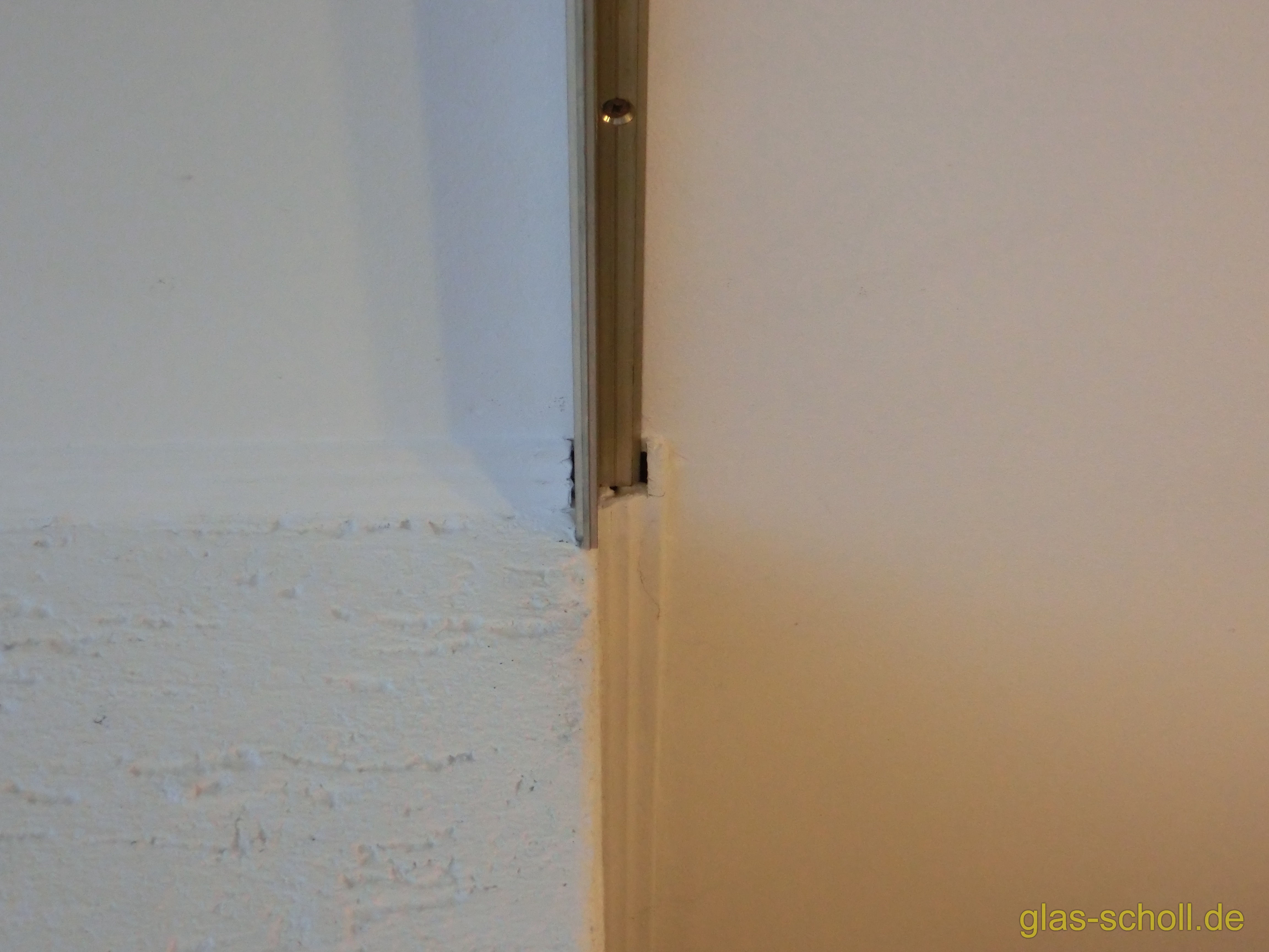 Ganzglas-Schiebetüranlage mit Schiebesystem im Glas von www.glas-scholl.de Portavant im Glas