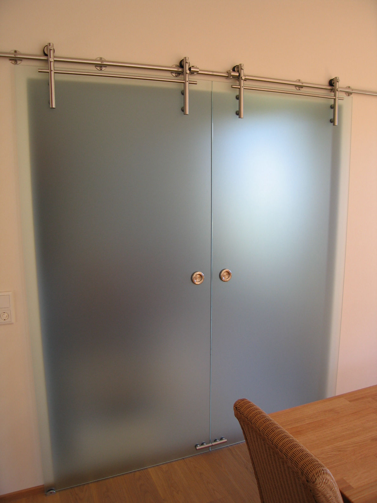 2flgl. Satinato IceTec Schiebetüranlage von Glas Scholl