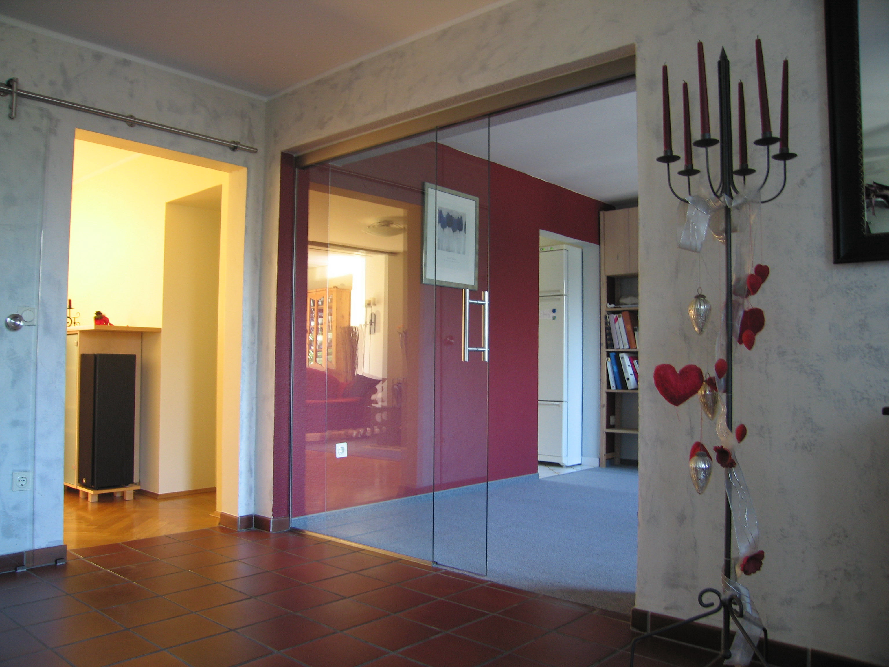 Schiebetür mit Seitenteil von Glas Scholl