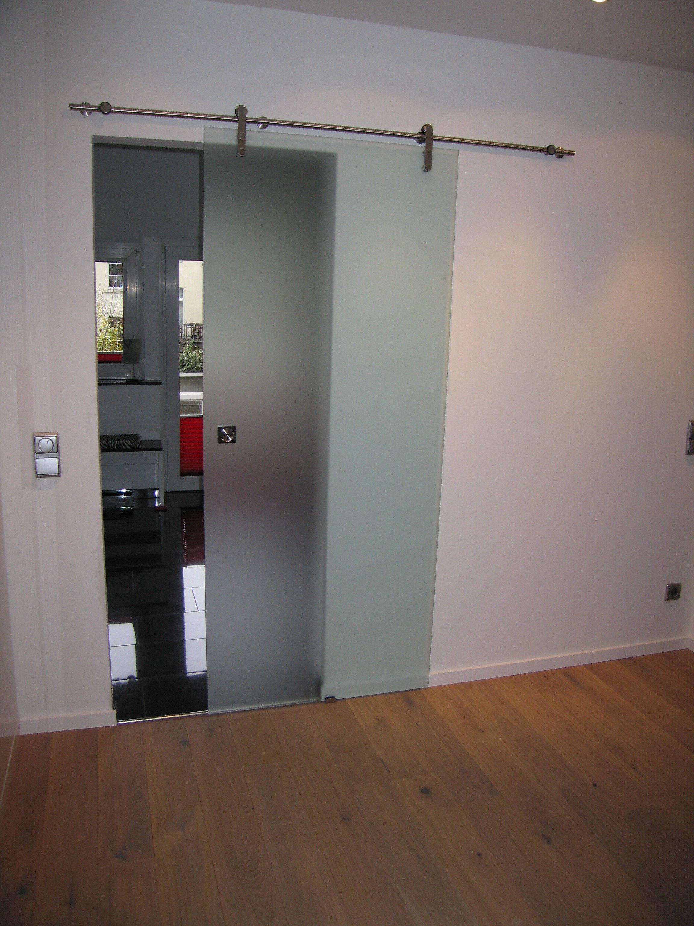 Schiebetüranlage ST-120 mit Satinatoglas von Glas Scholl