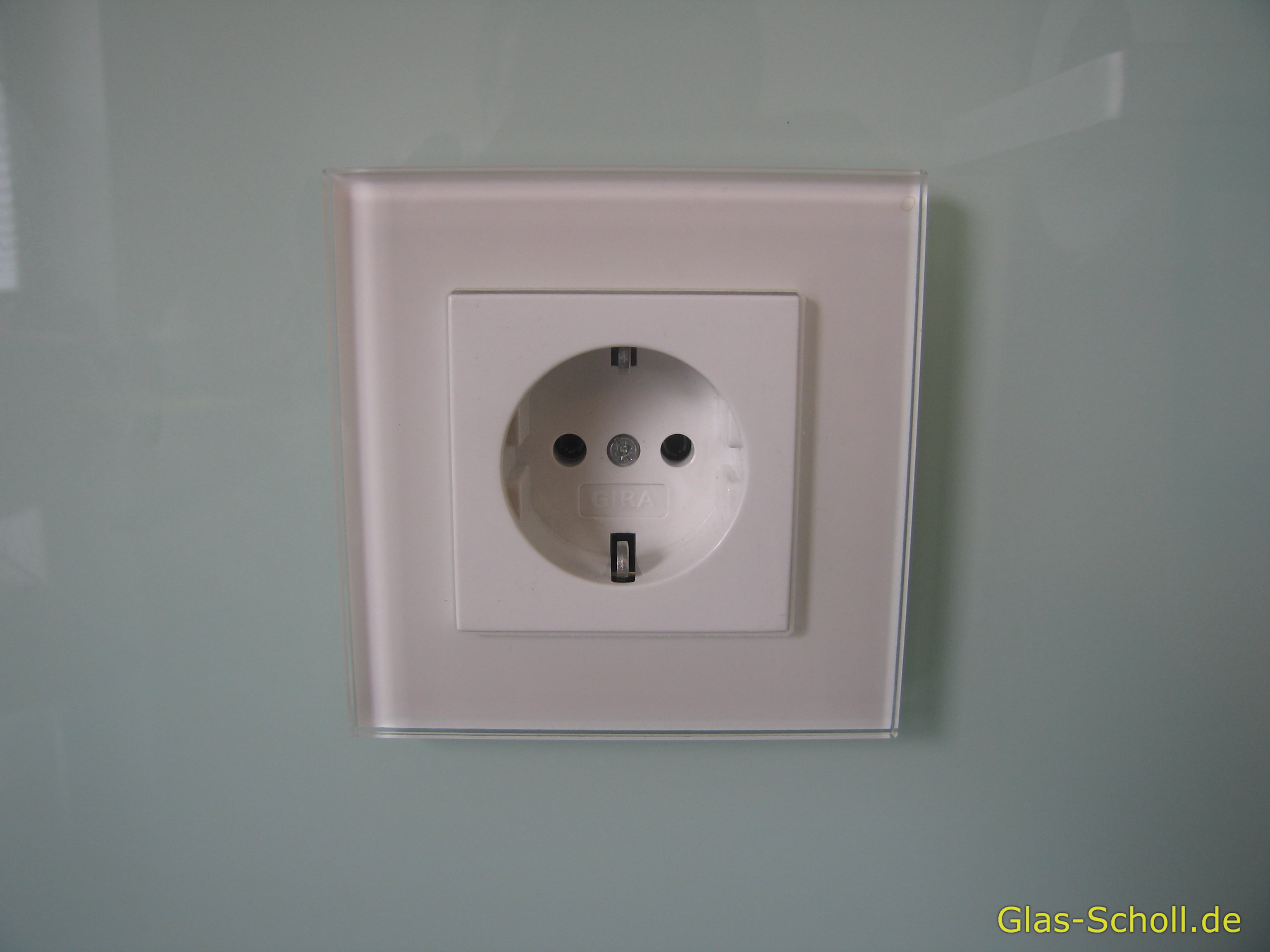 Küchenspritzschutz aus Glas über 4m von www.glas-scholl.de