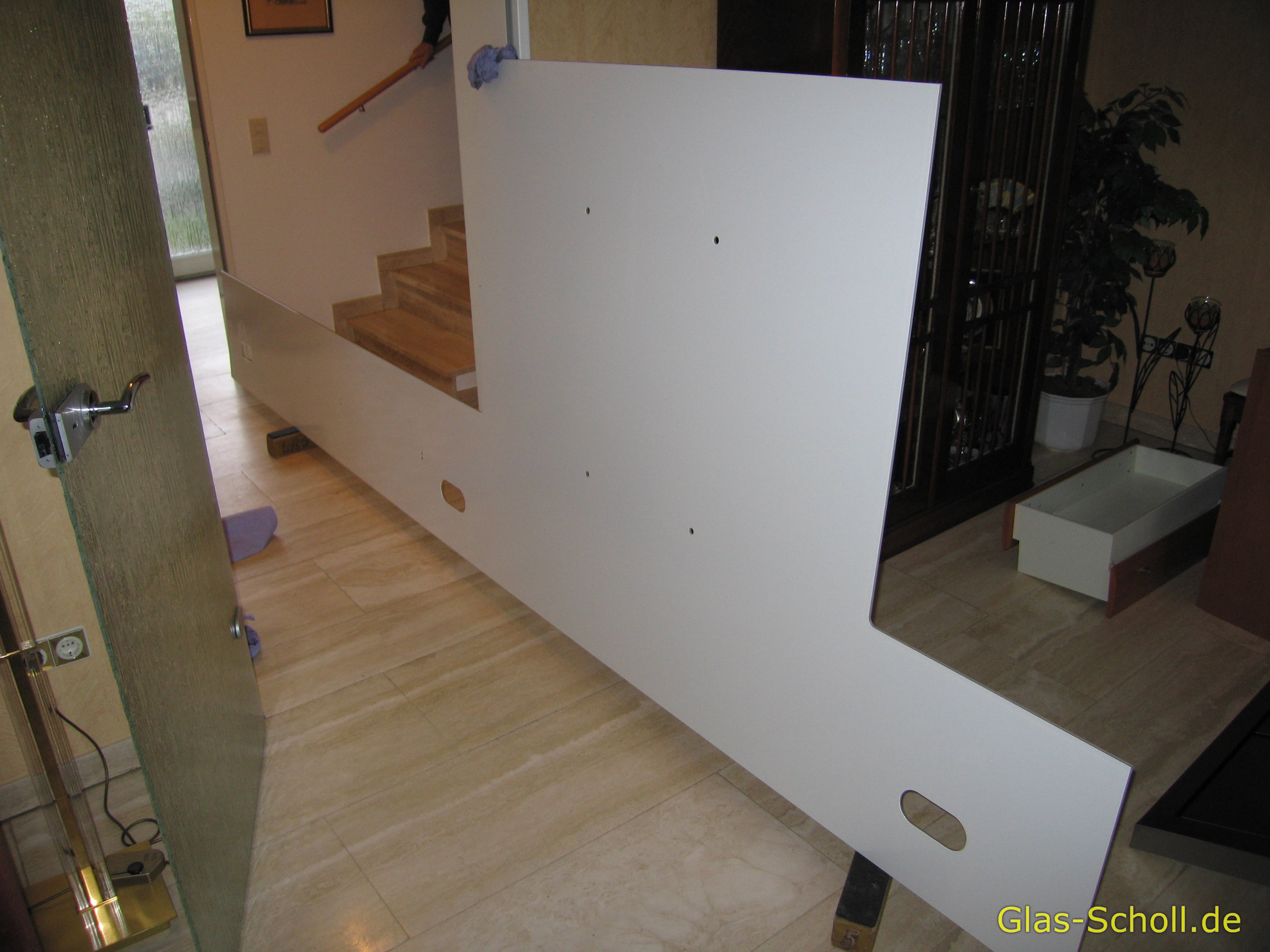 Weissglas Modell-Küchenspritzschutz aus Glas 4m von www.glas-scholl.de